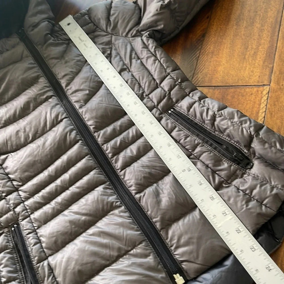 Bernardo Puffer Long Sleeve Size Small Black Jacket Hooded metallic gray - Picture 5 of 16